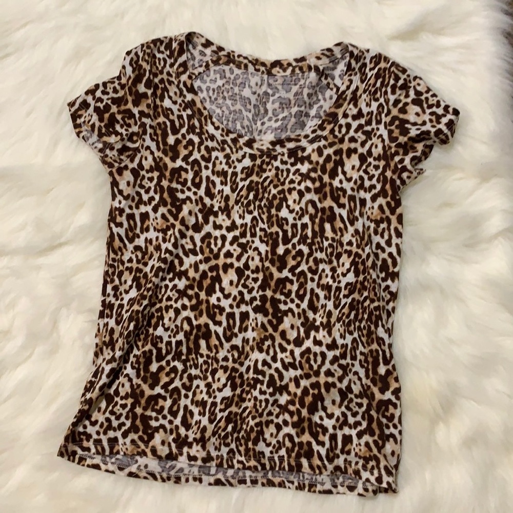 Banana Republic tee EUC small